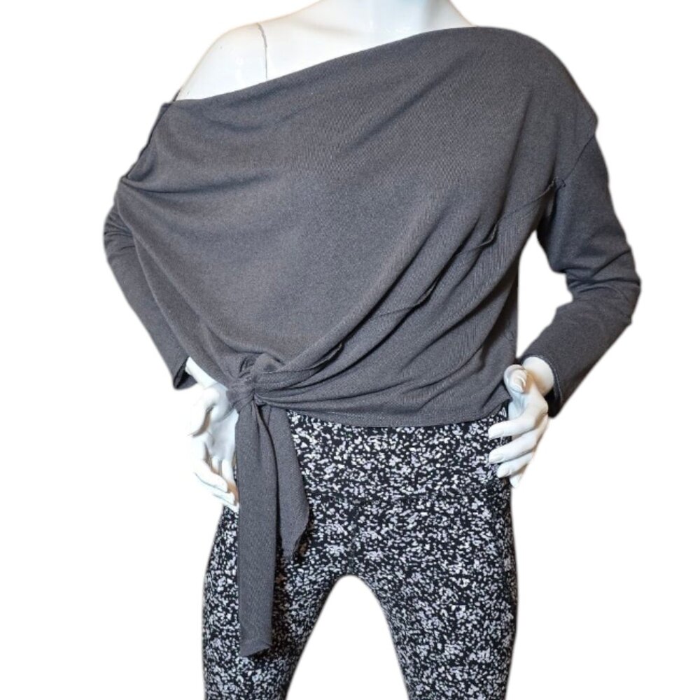 UMGEE Grey Long Sleeved Slouch Off Shoulder Shirt sz M